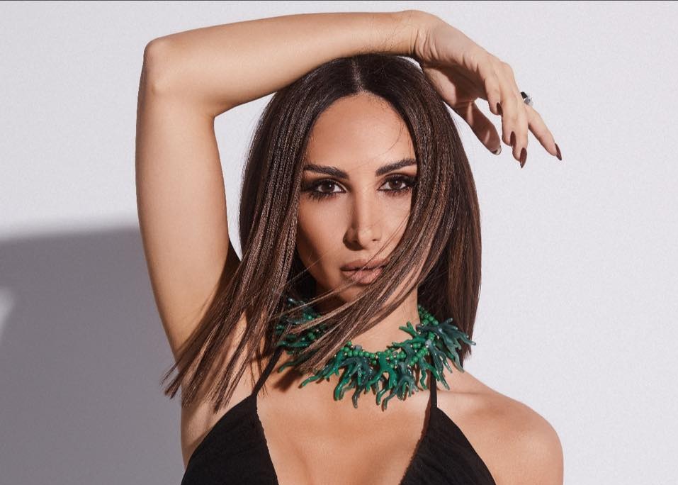 Λένα Ζευγαρά – «Μείνε Απόψε Εδώ» το music video που μας ταξιδεύει στην πόλη και στα συναισθήματα