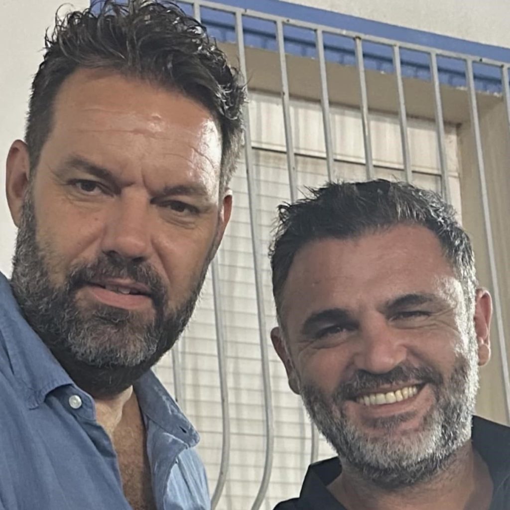Κονταίνουν τη Ροδο για να την φτάσουν στο ασήμαντο πολιτικό τους μπόι. Γιατί έτσι αποκαλύπτεται το “τίποτα”