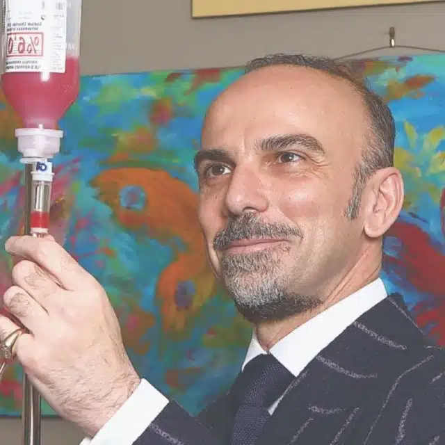 Καταγγελία σοκ για τον Θεοδωρόπουλο: Η βαλίτσα με τους δονητές και η «θεραπεία»